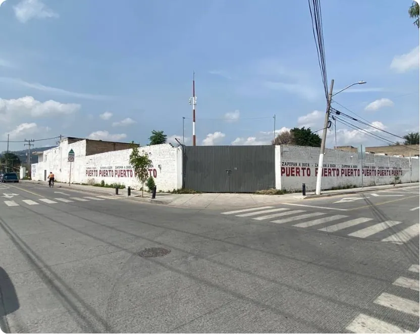 El predio desde la calle, caso El Fortín, Zapopan, Jalisco